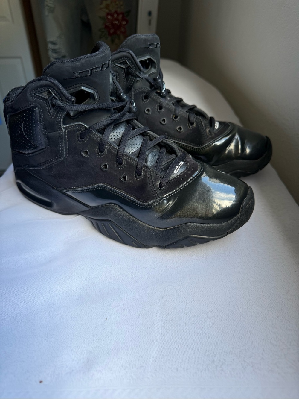 Jordan Melo M8 Black Anthracite 315317-013 Men’s Size 8.5 EU 42 Basketball Shoes